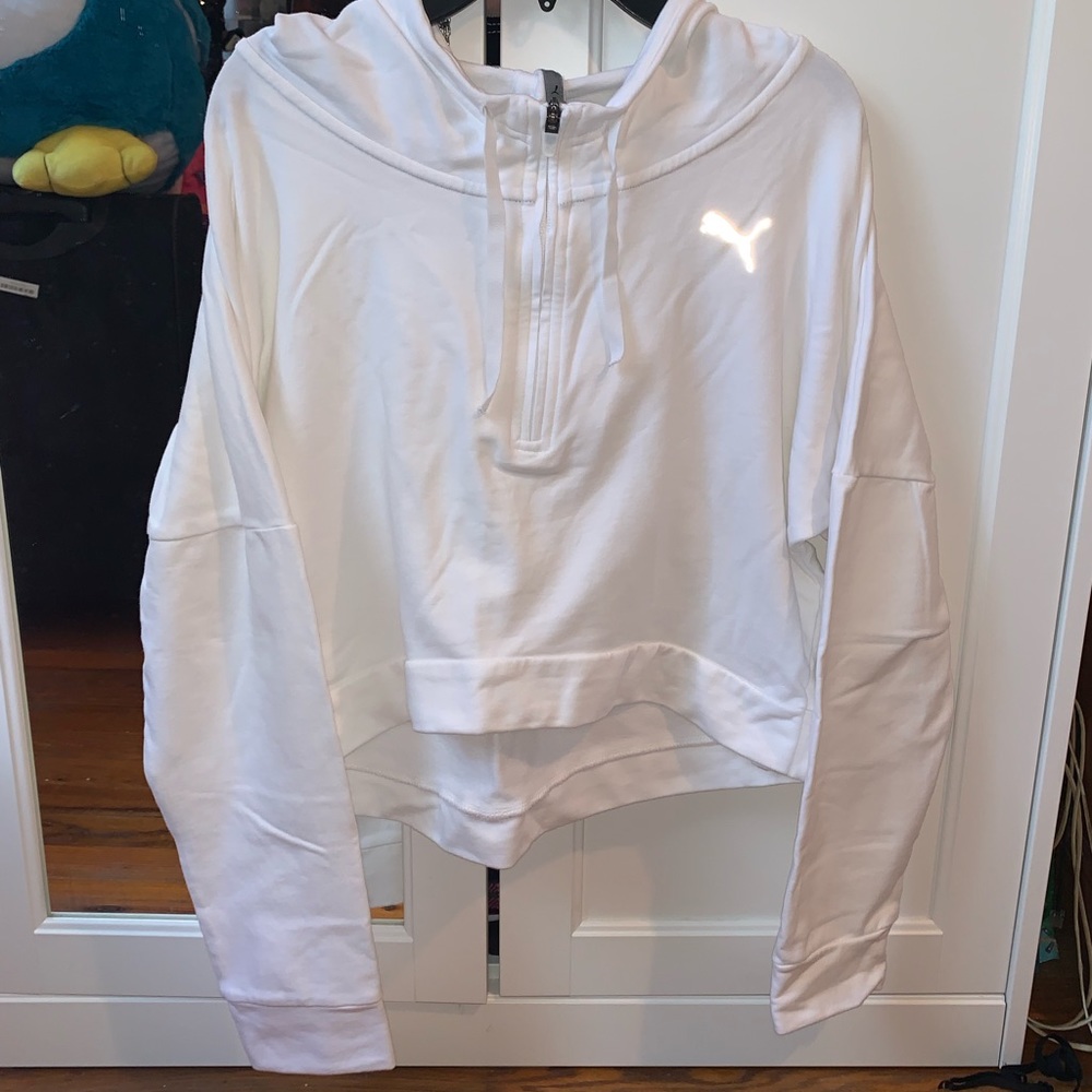 puma cropped athletic hoodie